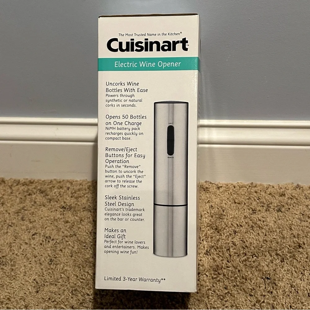 NEW Cuisinart Electric Wine Opener. Stainless Steel, Cordless. Great gift!